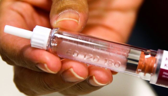 Governo antecipa entrega de 400 mil doses de insulina de ação rápida